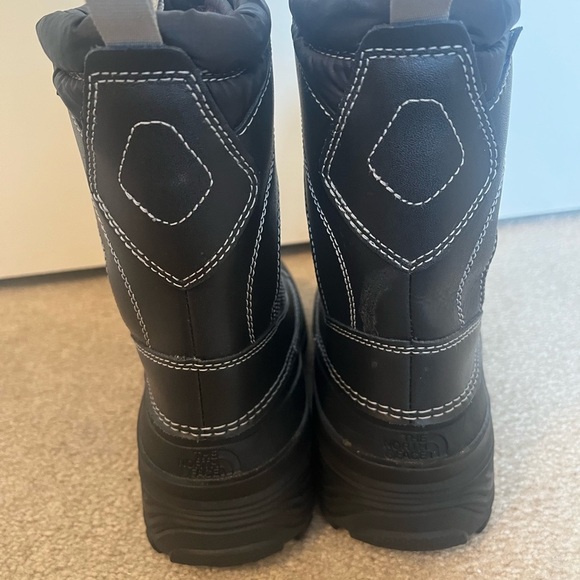 The North Face Women’s Winter Boots Waterproof, Insulated, Durable - Picture 6 of 6